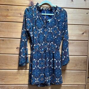 BCBGeneration long sleeve Romper Blue Paisley tie neck keyhole back S